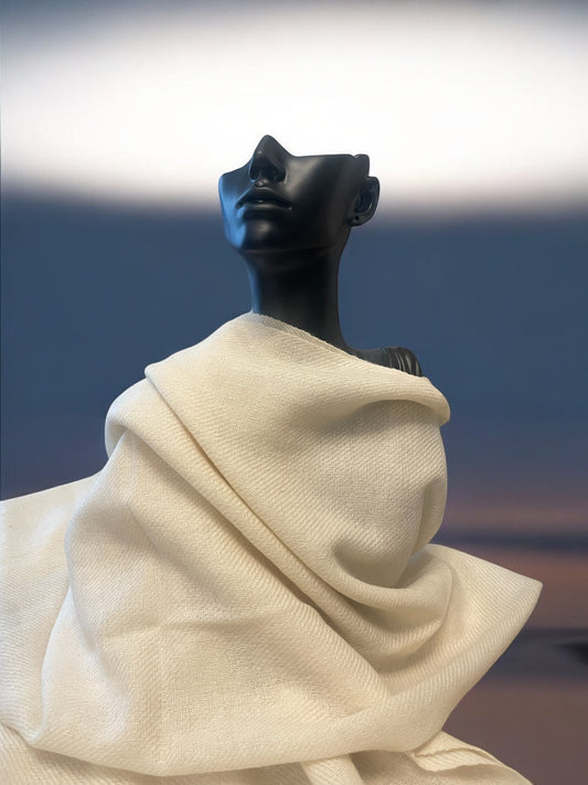 CLASSIC PURE CASHMERE SCARF - EGGSHELL